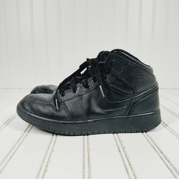 Nike Other - Nike Air Jordan 1 Mid Retro Triple Black Lace Up Leather Athleisure Sneaker F340